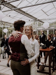 Trouwkostuum vrouw met gilet