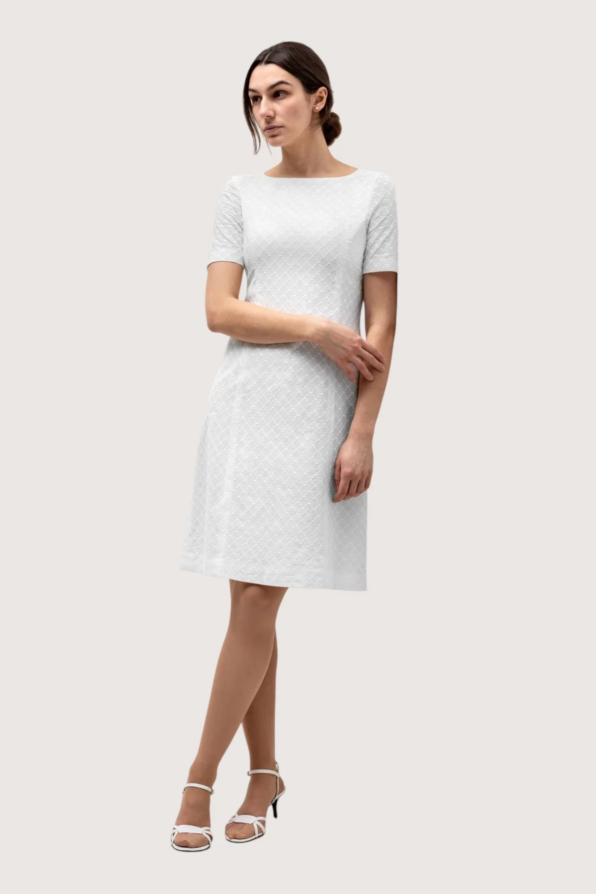 Jurk bruid eenvoudig elegant op maat
