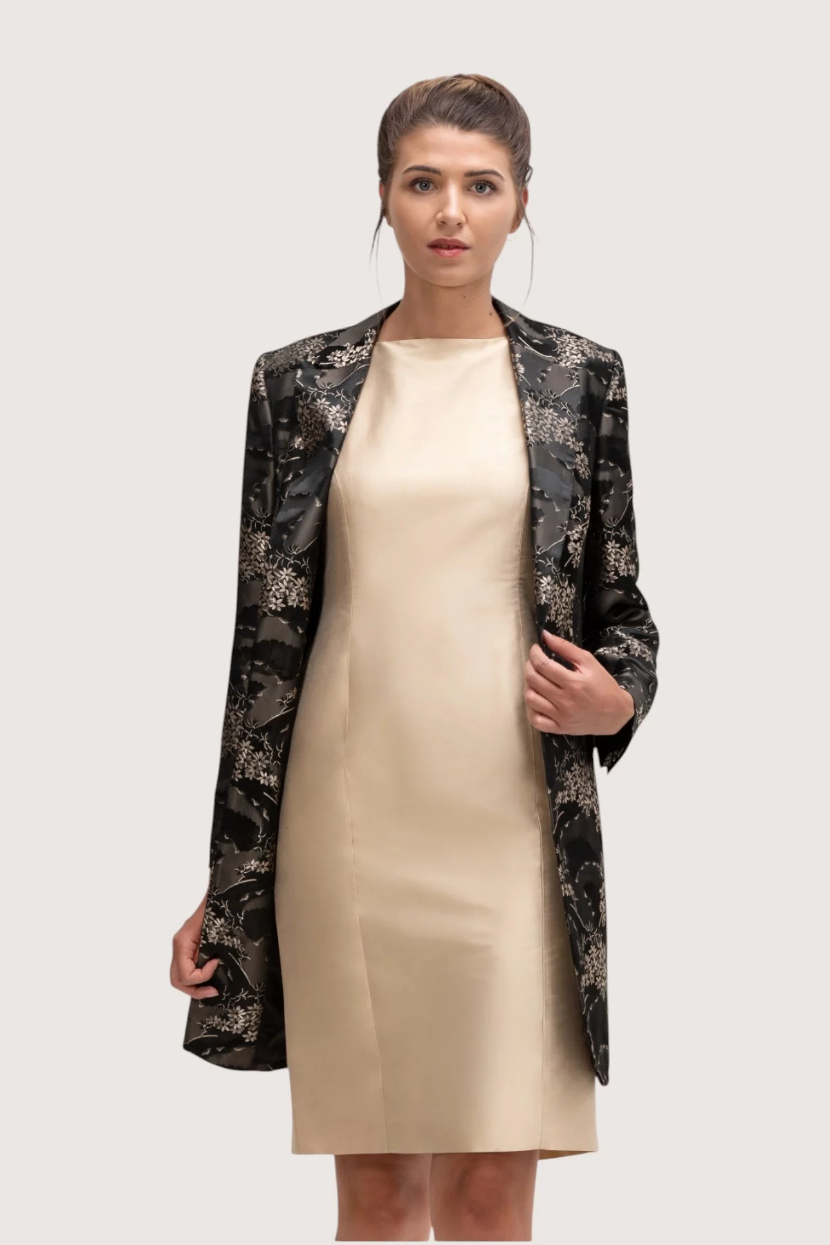 Moeder van de bruid jurk en lange blazer op maat gemaakt