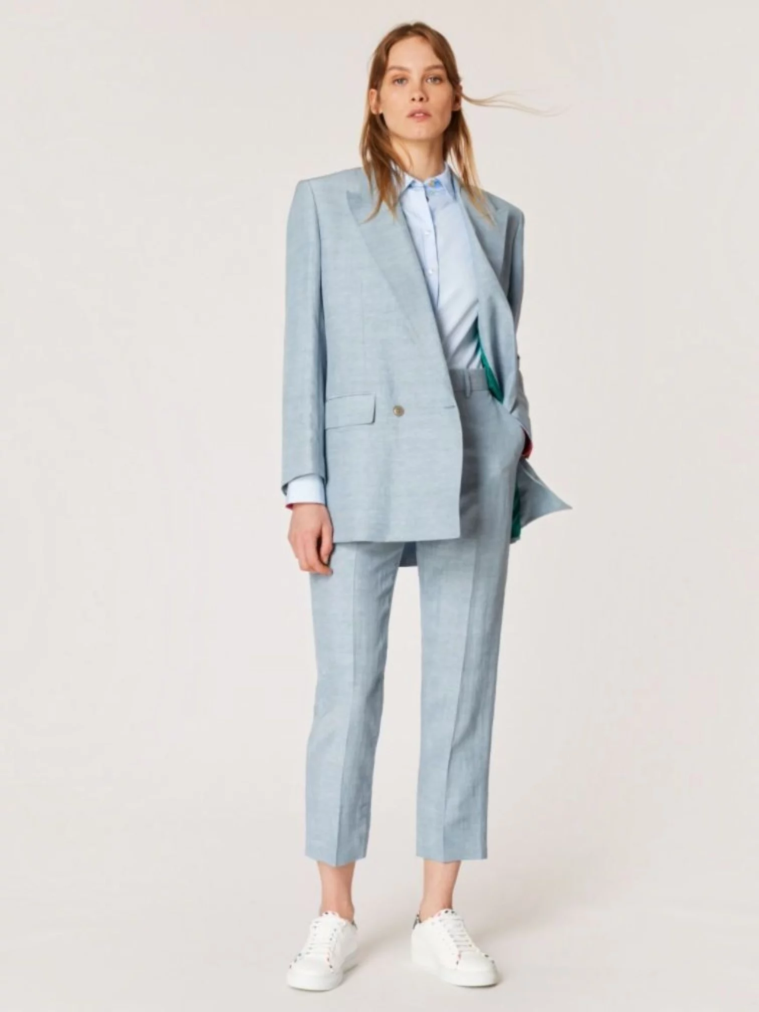 Licht blauw androgyn stijl trouwpak op maat