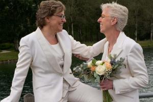 Dames-smoking-wit-op-maat-gemaakt