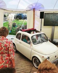 Dames-trouwpak-bruid-zwanger