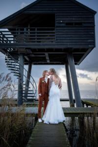 Dames-trouwpak-met-gilet-bruin