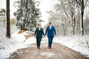 Dames-trouwpakken-op-maat-gemaakt (1)