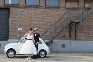 Dames smoking op maat gemaakt voor bruid Janneke met bijpassend gilet