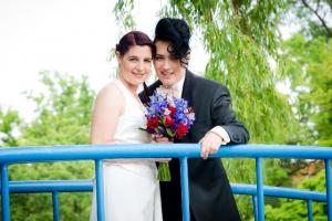 Genderneutraal kostuum op maat gemaakt