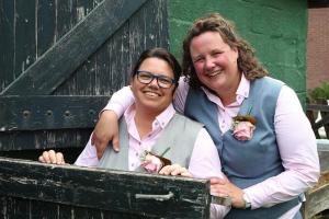 Trouwkleding vrouw op maat gemaakt voor bruiden