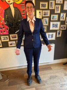 Trouwpak-vrouw-blauw