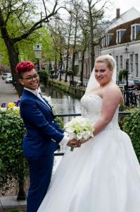 Trouwpak vrouw op maat gemaakt voor gay bruid Nadine