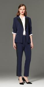 Vrouwen smoking in blauw inspiratie (1)